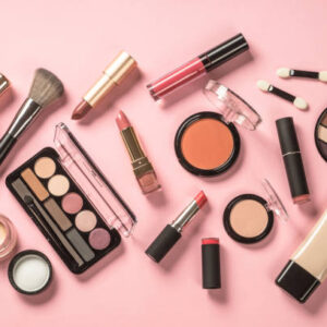 MAQUILLAGE